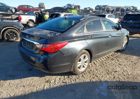 2013 Hyundai Sonata Gls z USA, uszkodzony, nr VIN 5NPEB4AC5DH681524